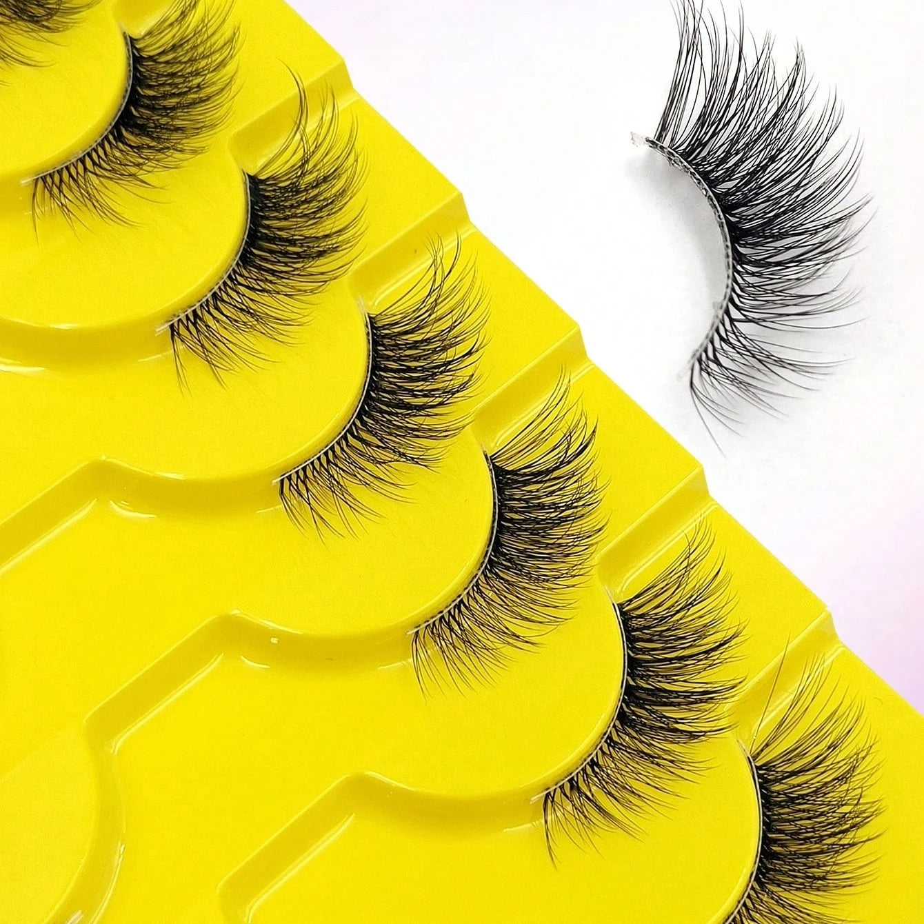 Professional 10-Pair Elegant Winged Lashes